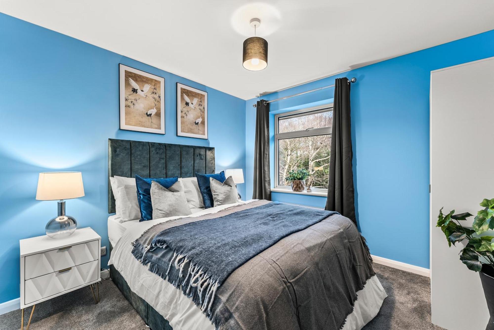 Elegant Retreat In Cheltenham - Garden & Parking Included Exterior foto